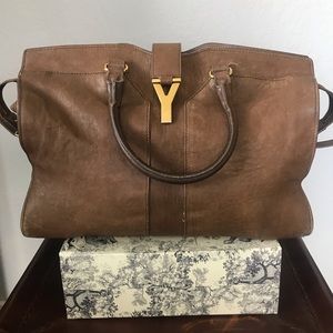 Saint Laurent Chyc Cabas Tote Leather Medium bag